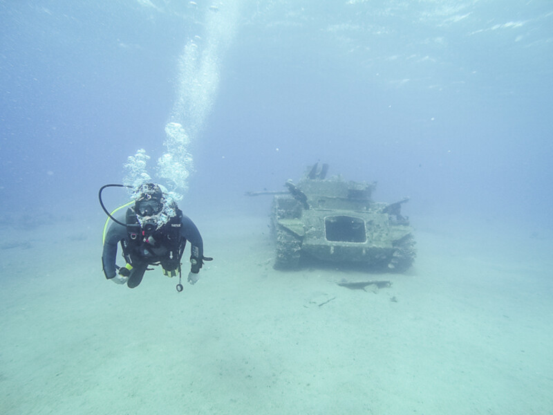 Aqaba - Tank &amp;amp; Seven Sisters