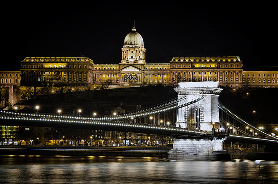 Budapešť