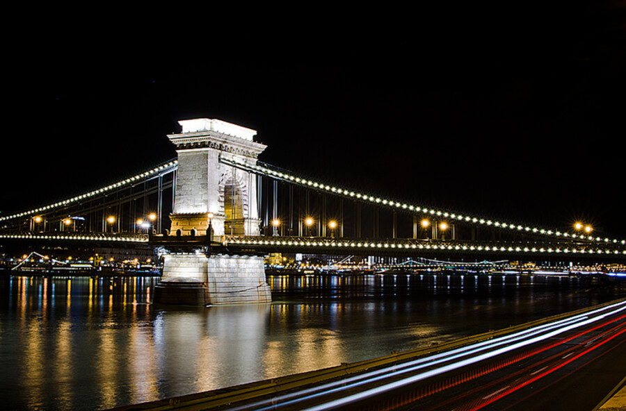Budapešť