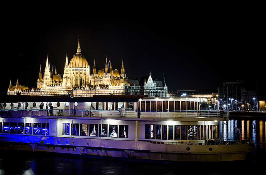Budapešť