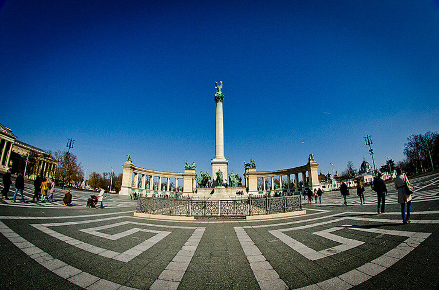 Budapešť