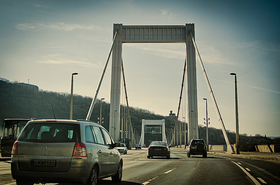 Budapešť