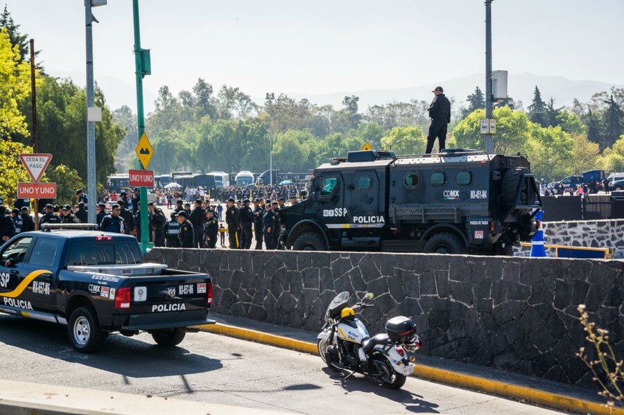 MEX_6894