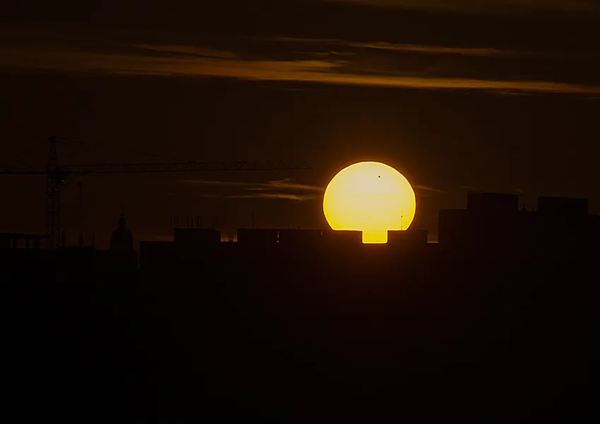 Praha, Slunce a Venuše